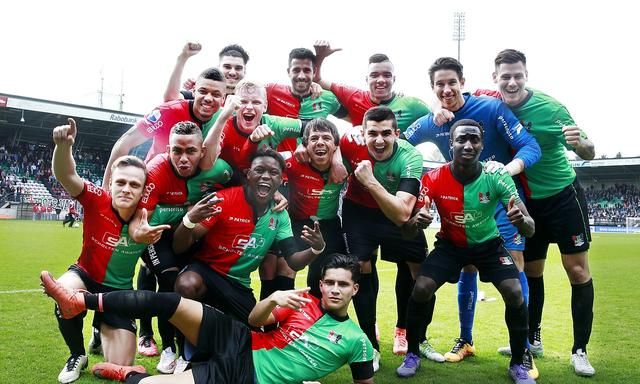 动接连不断 动接连不断